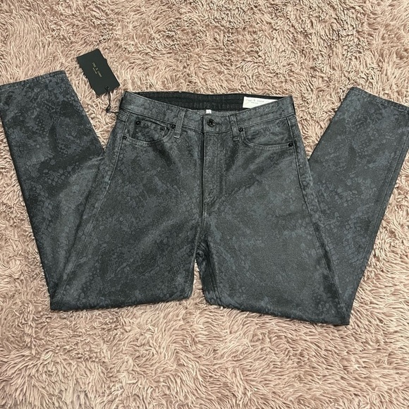 RAG & Bone Women Nina High Rise Cigarette Jeans in Black Snake Print - Picture 1 of 11